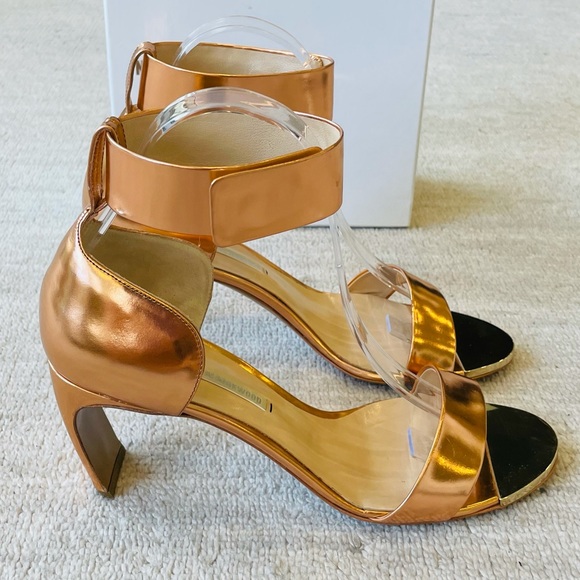 Nicholas Kirkwood Copper Sandals - Picture 4 of 7
